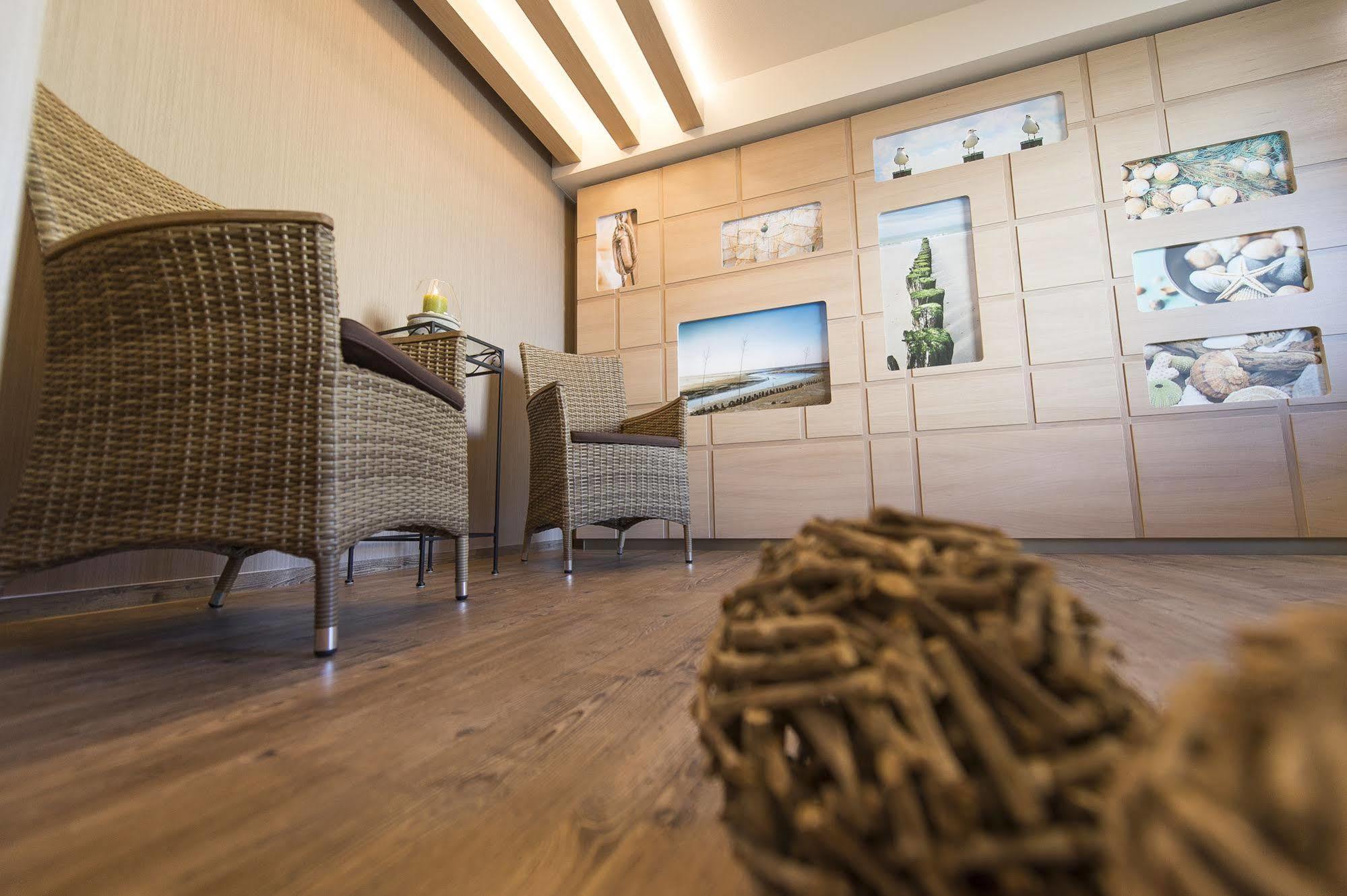 Hotel Muschelgrund クックスハーフェン エクステリア 写真